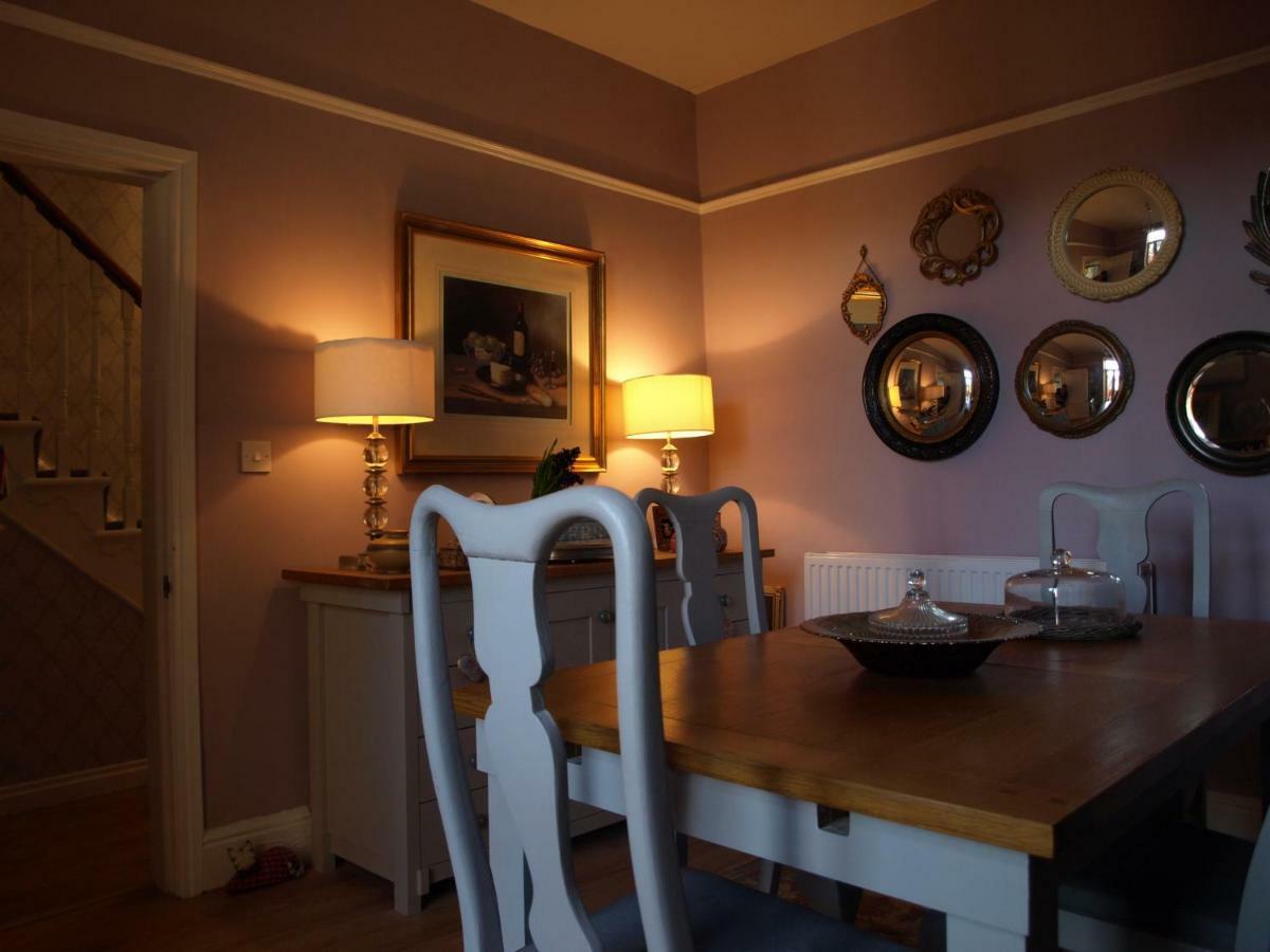 Gentian House Bed & Breakfast Мидълтън ин Тисдейл Екстериор снимка